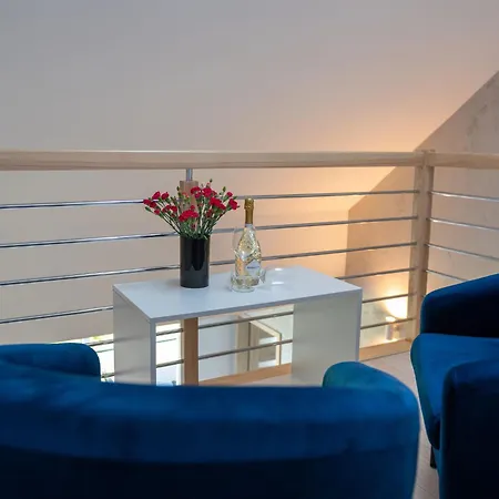 公寓 Comfortable Apartment, 2 Bedrooms, Terrace, 里沃