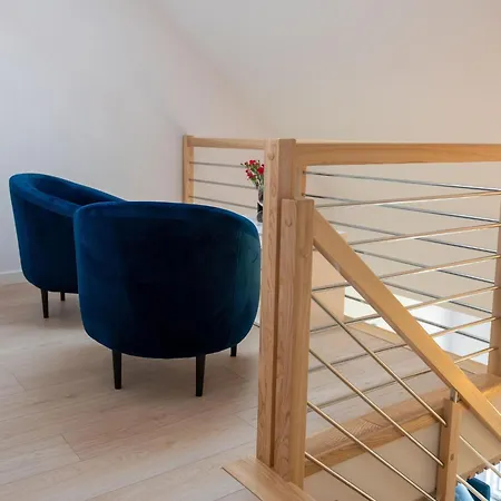 Comfortable Apartment, 2 Bedrooms, Terrace, *