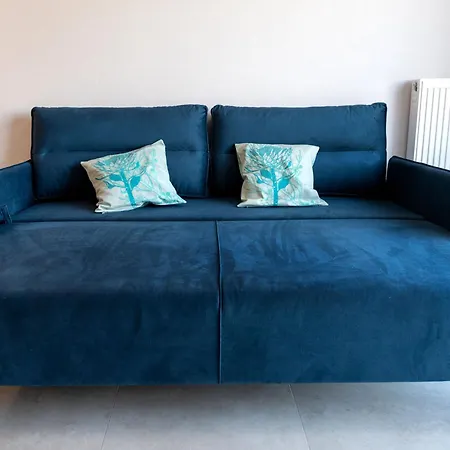 Comfortable Apartment, 2 Bedrooms, Terrace, 公寓 里沃